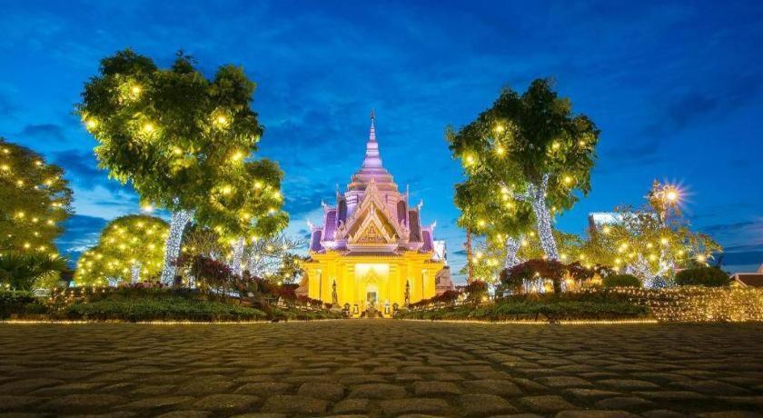 B2 Khon Kaen Boutique & Budget Hotel Kültér fotó